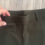 Quince  Women's Dark Green Cropped Pants Size Medium Pull on Straight Leg Ankle Photo 2