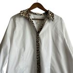Chico's  4 Women Top 2X White Cheetah Trim Button Up Chic‎ Contemporary Office Photo 5