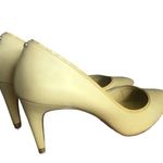Ted Baker London mitilia butter yellow pumps / heels pointy toe . Size 8.5 Photo 4