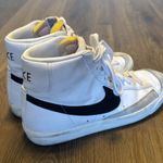 Nike Blazer Mid '77 Vintage White Black Retro shoes Size ladies size 9.5 gym Photo 5