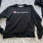 Champion Men size medium  sweatshirt  Photo 0