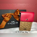 Coach Snap Phone Crossbody In Signature Canvas Photo 10