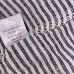 Olivaceous  striped linen top size large Photo 6