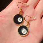 Handmade y2k funky grunge style 8 ball simple dangle earrings 🎲🖤💕 Photo 6