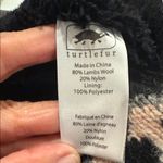 NEW TURTLEFUR WOMENS LAMBWOOL Patterned Black and Brown Beanie Photo 6