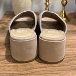 Eileen Fisher 8.5 Beige Fave Dress Sandal Stretch Block Heel Slip On Comfort Photo 2