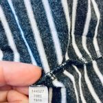 Yogalicious Striped Open Back Active T-Shirt Large Photo 6