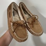 Minnetonka Leather Moccasin Slippers in Tan Size Women’s 9 Photo 7