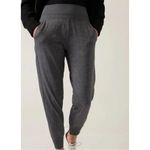 Athleta Women’s Venice Joggers Small S Grey Heather Yoga Pants Casual Excellent Photo 1