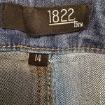 1822 Denim  Blue Jean Shorts size 14 Photo 12