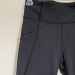 Lululemon  Time To Sweat Crop 23” Luxtreme Size 6 Black High Rise Activewear Photo 3
