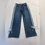Edikted  Washed Low Rise Bow Ribbon Baggy Jeans Photo 3