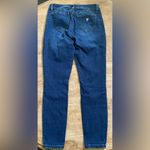 Guess Women’s Sz 27 Beyla Curvy Mid Rise Skinny Jeans Photo 6