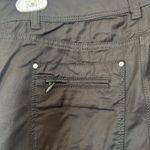 White House | Black Market NWOT  Black Cropped Pants Photo 4