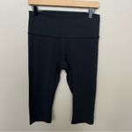 Lululemon Wunder Under Hi-Rise 1/2 Tight Full-On Luxtreme 17" Cropped Leggings Photo 4