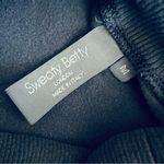 Sweaty Betty  Harmonise Luxe Sweatshirt
Navy Blue Made in Italy Size M Photo 3