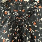 E & M  Floral Sleeveless Top Juniors Size L Keyhole Tassel Ruffle Blouse Multicolor Photo 4