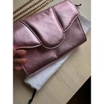 Liselle Kiss pink metallic leather clutch handbag crossbody Photo 5