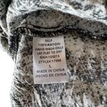 Savanna Jane Flowy Embroidered Snake Skin Blouse Sz L Size L Photo 6