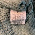 Pink Rose Long Sleeve Waffle Knit Henley Top Green Size Small Distressed V-Neck Photo 4