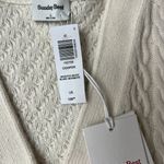 Aritzia Sweater Photo 1
