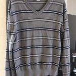 Gap  sweater size medium Photo 0