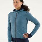 Lululemon Bliss Break Hoodie
Wagon Stripe Inkwell Blue Moon / Inkwell si… Photo 2