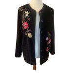 White Stag  Vintage Embroidered Chenelle Long Sleeve Black Button Down Shacket Si Photo 1