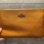 Coach  Wristlet Wallet Leather Photo 0