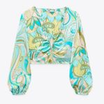 ZARA  SEA GREEN 70s PRINTED
RETRO HOLLY CROP TOP. Photo 0