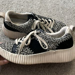 Dolce Vita Dolley Women's Sneaker, Black White Knit, Size 8.5, Retro Style Photo 0