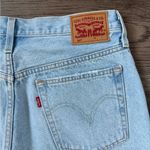 Levi's 501® Original Fit High Rise Women's Shorts Size 30 Ojai Frost Light Wash Photo 6