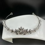 Elegant Silver Tiara Photo 4