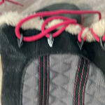 Columbia  Techlite Omni Heat Snow Boots Photo 5