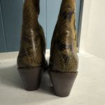 Antonio Melani Vintage Brown Women’s 8.5 boots Embroidery Snake Print 3” Heel Photo 6