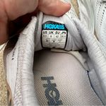Hoka  Arahi 4 Sneakers Photo 8