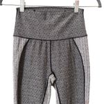FREE PEOPLE MOVEMENT Patterned Knit Workout Leggings Sz‎ XS Gray Photo 3