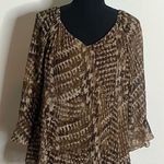 Essentials by Milano Photo 0