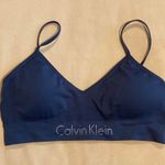 Calvin Klein Sports Bra Photo 0