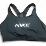 Nike Women's Black Sports Bra Photo 0