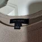 Ann Taylor  Women's Metallic Knit Sleeveless Tank Top Sweater Shirt Pink Silver S Photo 1