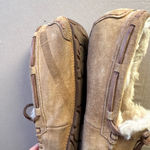 UGG  DAKOTA SUEDE MOCCASIN Slippers Photo 4