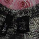 Ultra Flirt Knit Grey And White Sweater Photo 3