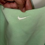 Nike Green slim fit sports bra 3xl NWT Photo 1