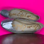Sam Edelman  Finnegan Silver Faux Leather Scalloped Edge Round Toe Flat Sz 6.5 Photo 6