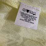 NWT Krisa Puff Sleeve Wrap Top Daisy Yellow Snake Print V Neck Size Medium Photo 7