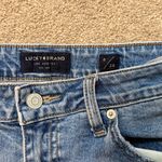Lucky Brand  Light Wash Distressed The Roll Up Denim Shorts Size 6/28 Photo 2