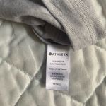 Athleta   Gray Short Sleeve T-Shirt Photo 6