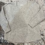 Lou & grey sweater Photo 0