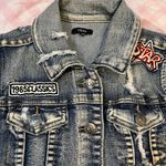 ChiOle Distressed Cropped Denim Vest S patches crop 90s rocker rock concert Blue Photo 2